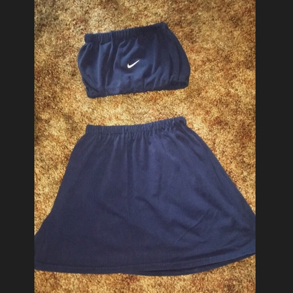 nike 2 piece crop top set